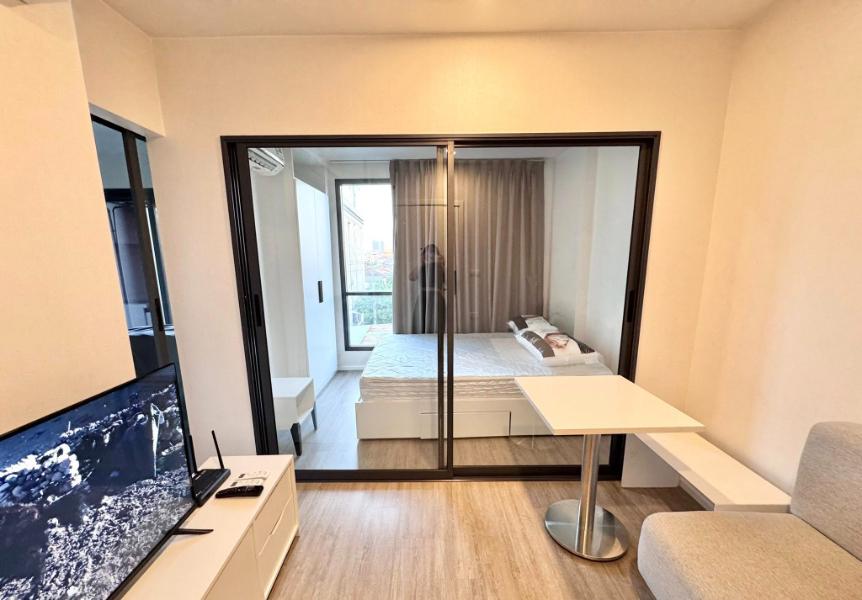 รูป For Rent: Modern 1-Bedroom Condo at Blue Sukhumvit 105 | Fully Furnished | THB 16,000/Month - รูปที่ 7/15