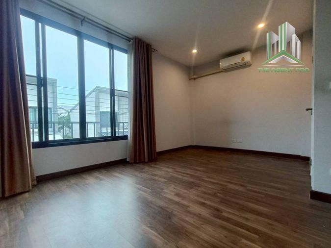 รูป ⭐✨TH-002 ขายทาวน์โฮมเฌอ วงแหวน - สาทร ( Cher Wongwaen - Sathorn ) ✨⭐ - รูปที่ 12/16