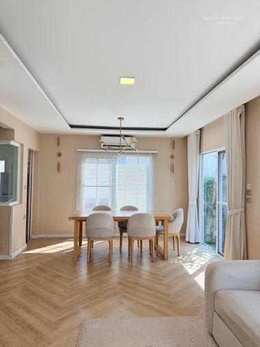 รูป ให้เช่าบ้านเดี่ยว Mantana Onnut-Wongwaen 5 บ้านสวย บิ้วอินทั้งหลัง (Rt-01) - รูปที่ 12/23