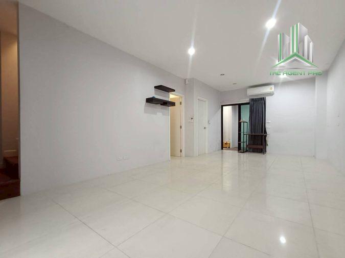 รูป ⭐✨TH-002 ขายทาวน์โฮมเฌอ วงแหวน - สาทร ( Cher Wongwaen - Sathorn ) ✨⭐ - รูปที่ 7/16