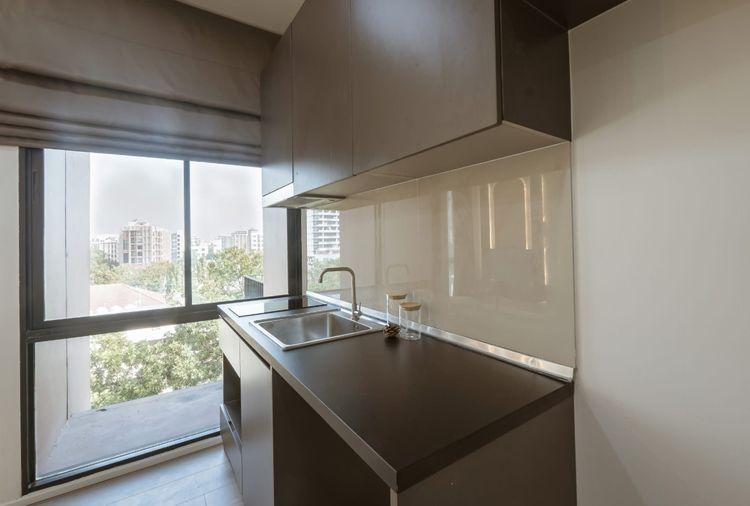 รูป 🔥ขายด่วน คอนโดห้องมุม Brown Condo Ratchada 32 บราวน์ คอนโด รัชดา 32  แต่งใหม่ ใจกลางรัชดา  💰 เฟอร์ครบพร้อมอยู่ ใกล้ MRT ลาดพร้าว - รูปที่ 9/16