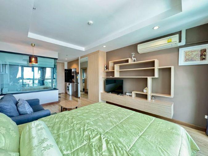 picture Selling a beautiful condo at Ladda Plus Sriracha. High floor, stunning sea and city views. - 4/15