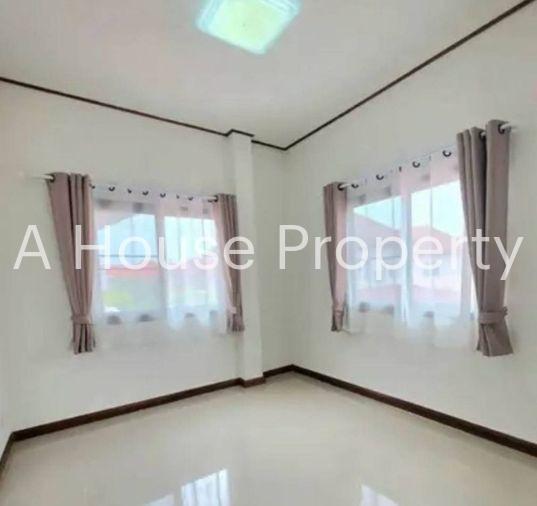 picture Single house for sale in the quality Sam Mukh Thani project, Bang Saen. Convenient access. - 7/10