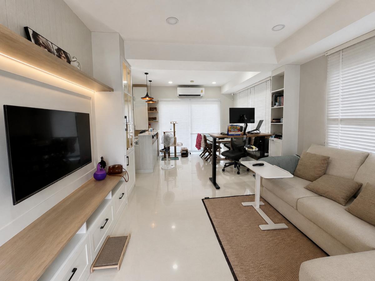 รูป ขายด่วน Townhome 2 ชั้น Indy Westgate | บ้านสวย ตกแต่งครบ Built-in ทั้งหลัง | ทำเลคลองบางไผ่–บางบัวทอง ใกล้ MRT คลองบางไผ่ - รูปที่ 7/33