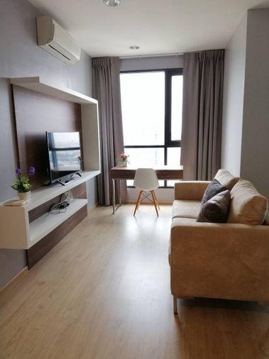 picture For rent Ideo Q Ratchathewi, 2 bedrooms, 1 bathroom, large unit with washing machine. - 4/9