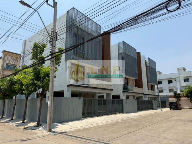 รูป 🏠 ขายบ้าน : Preecha Beyond Ramkhamhaeng - Krungthepkreetha (ปรีชา บียอนด์ รามคำแหง - กรุงเทพกรีฑา) รหัสทรัพย์ | 📌LNP-H1046 - รูปที่ 9/58