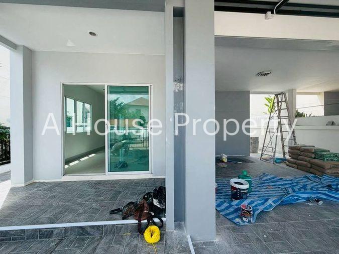 picture Twin house for sale in Thada Town Aura Nong Kho, Sriracha, Chonburi. - 14/14