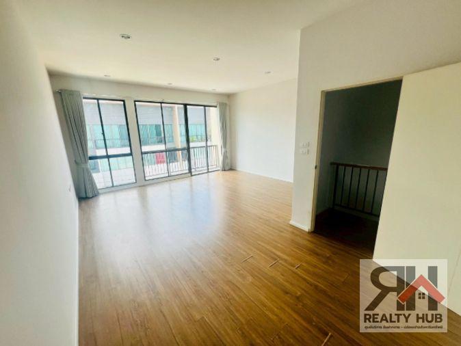 รูป 🔴RK21704🟡 ให้เช่าถูกมาก 👍ทาว์นโฮม หมู่บ้านกลางเมือง วัชรพล สุขาภิบาล 5 💛🧡 ✅ แอดไลน์ @119dgdea (มี @ ด้วยนะครับ) แอดมินตอบไว - รูปที่ 16/20