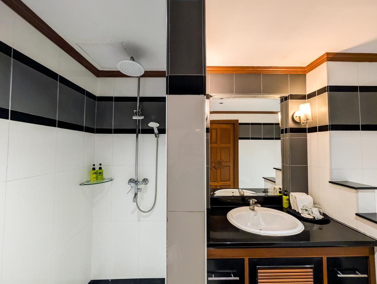 รูป Tara Court Studio Condo for Rent Pratumnak Hill - รูปที่ 11/12