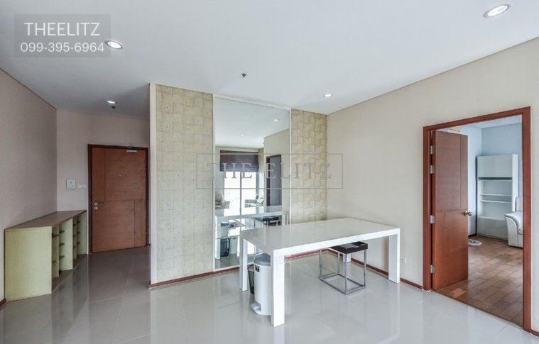 รูป ✨ Live in the Heart of the CBD – Just Steps from BTS Krung Thon Buri ✨ - รูปที่ 5/19