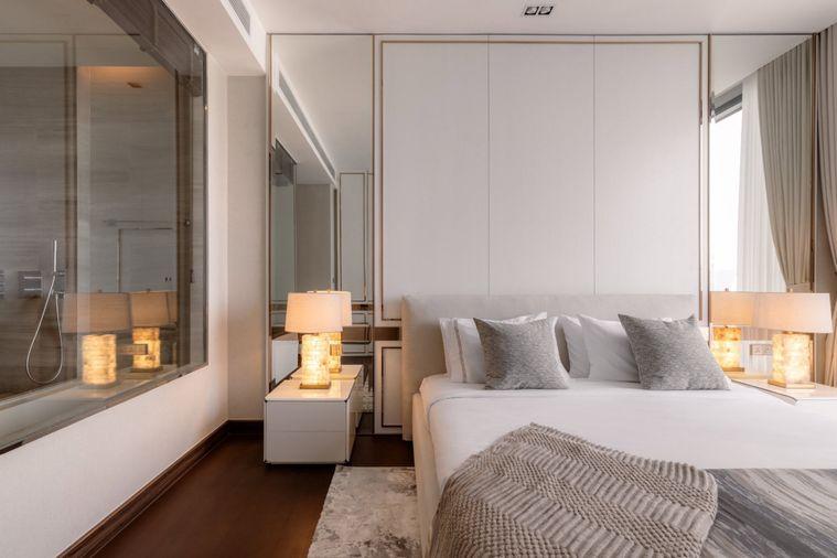 รูป ห้องว่าง* ✅ ✅ ให้เช่า - Q 1 Sukhumvit , Super Luxury 2 ห้องนอน พร้อมเข้าอยู่ ติดต่อไลน์ @bktasset หรือโทร 095-325-8928 - รูปที่ 3/19