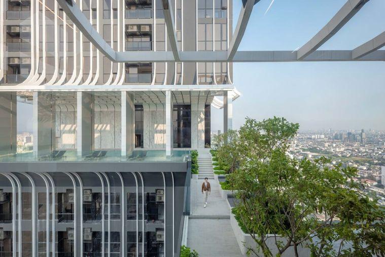 picture  Condo for sale at Park Origin Thonglor, high-floor south-facing corner unit, fully furnished (Rt-01) - 18/19