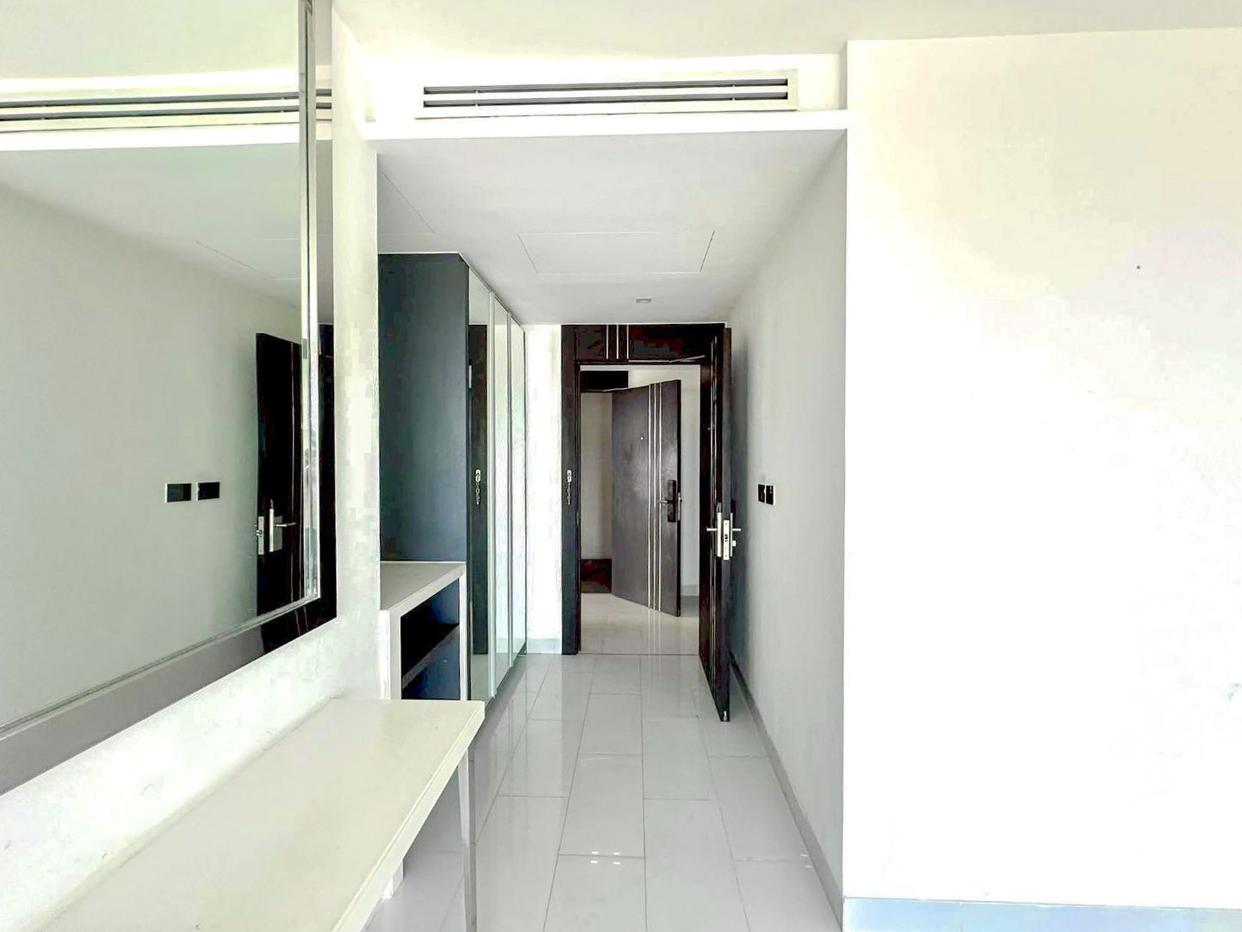 picture Sky Residence Pattaya Sea View Condo for Sale - 9/13