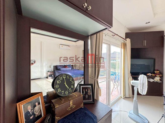 รูป พูลวิลล่า Impress House Pattaya บนที่ดิน 676 ตร.ม. พร้อมสระว่ายน้ำส่วนตัว ราคาเพียง 9.999 ล้านบาท - รูปที่ 16/28