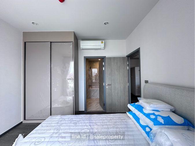 picture COCO PARC Luxury Condo Next to Lumpini Park - 9/11