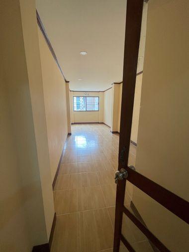 picture Shophouse for rent, Surawong, Silom - 12/19