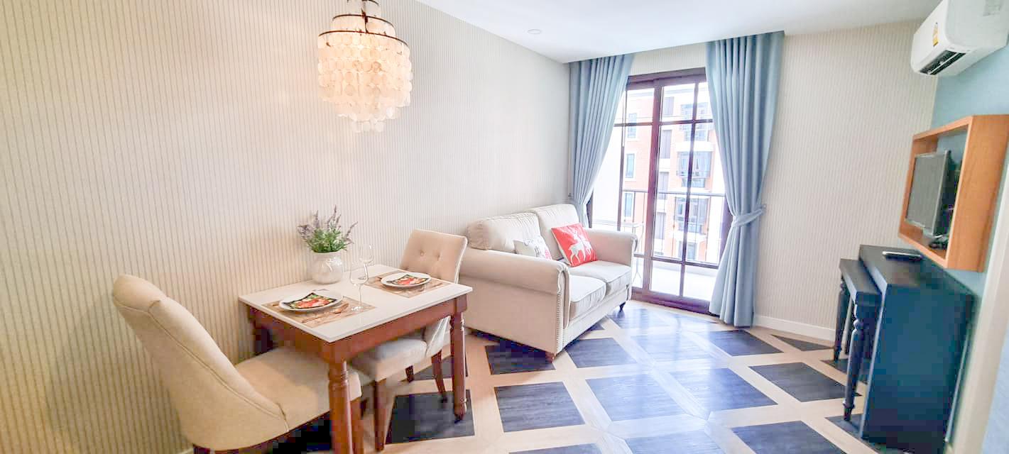 picture Espana Condo Resort Pattaya Condo for Rent Pool View - 1/5