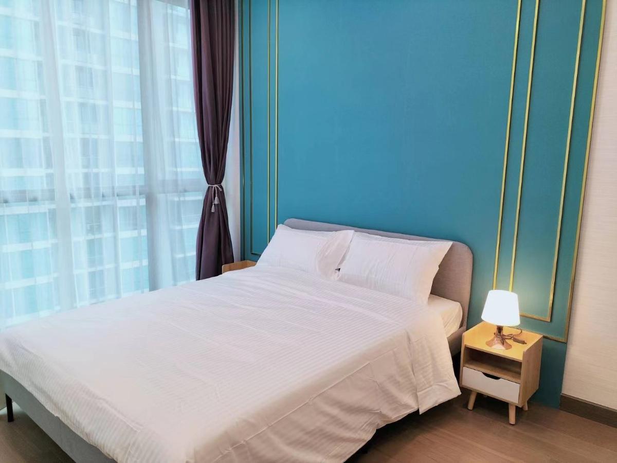 picture Supalai Oriental Sukhumvit 39 | Spacious Luxury 2BR with Blockbuster Unblocked Views : 50,000 THB / Month - 3/14