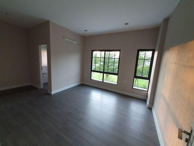 picture Bangkok Boulevard Sathorn - Pinklao 2 - 4/18