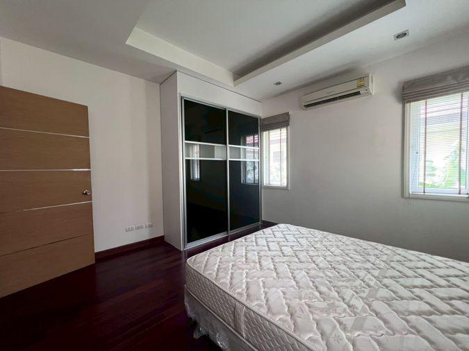 รูป บ้านให้เช่าใกล้ Mega Bangna พร้อมสระว่ายน้ำ - รูปที่ 6/11