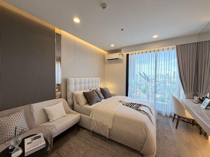picture  The Crown Residences. Multiple units available  - 3/7