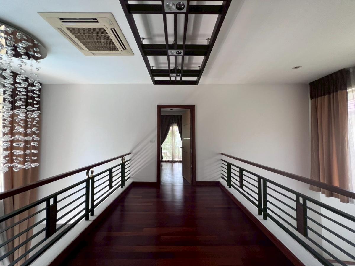 รูป บ้านให้เช่าใกล้ Mega Bangna พร้อมสระว่ายน้ำ - รูปที่ 11/11