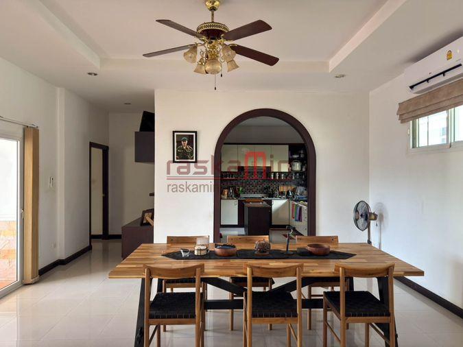 รูป พูลวิลล่า Impress House Pattaya บนที่ดิน 676 ตร.ม. พร้อมสระว่ายน้ำส่วนตัว ราคาเพียง 9.999 ล้านบาท - รูปที่ 12/28