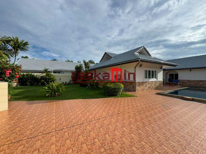 รูป พูลวิลล่า Impress House Pattaya บนที่ดิน 676 ตร.ม. พร้อมสระว่ายน้ำส่วนตัว ราคาเพียง 9.999 ล้านบาท - รูปที่ 5/28