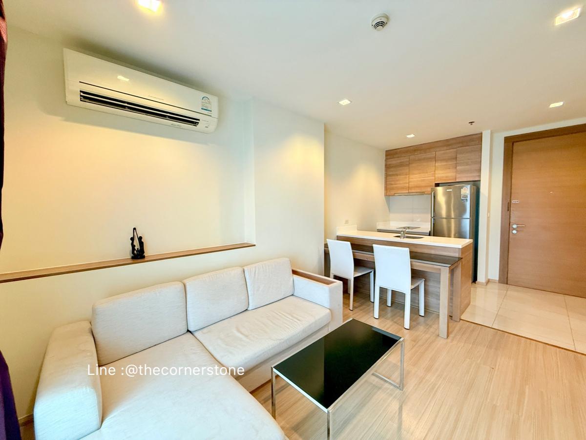 picture Ready to move in💎"𝐑𝐡𝐲𝐭𝐡𝐦 𝐑𝐚𝐭𝐜𝐡𝐚𝐝𝐚-𝐇𝐮𝐚𝐢𝐤𝐡𝐰𝐚𝐧𝐠"💎 1 Bed 1 Bath 46 Sq.m. Near : MRT-Huaikhwang - 5/12