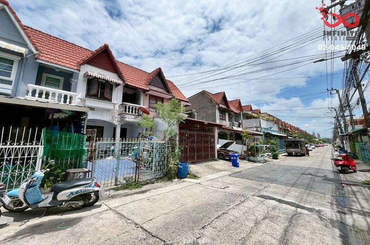 รูป ขายทาวน์เฮาส์ 2 ชั้น สุขุมวิท 101/1 วชิรธรรมสาธิต 57 หมู่บ้านธรรมสาธิต 1 ใกล้ BTS - MRT - รูปที่ 1/9