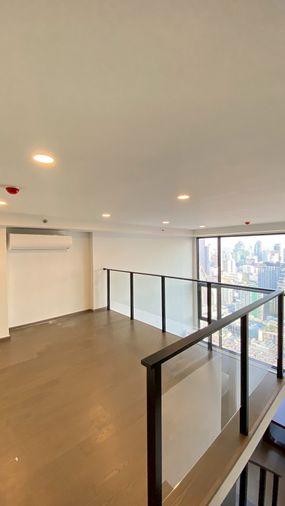 รูป ✅ ขายคอนโด Duplex  วิวไอคอนสยาม ใกล้รถไฟฟ้า MRT สถานีสามย่าน และ BTS สถานีศาลาแดง ✅ Park Origin Chula-Samyan - พาร์ค ออริจิ้น จุฬา-สามย่าน - รูปที่ 8/12