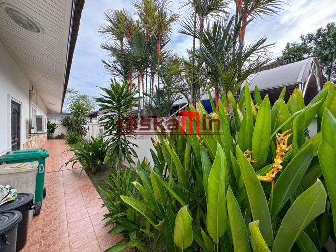 รูป พูลวิลล่า Impress House Pattaya บนที่ดิน 676 ตร.ม. พร้อมสระว่ายน้ำส่วนตัว ราคาเพียง 9.999 ล้านบาท - รูปที่ 27/28
