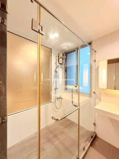picture Ready to move in ❗️“ 𝐑𝐡𝐲𝐭𝐡𝐦 𝐑𝐚𝐭𝐜𝐡𝐚𝐝𝐚 “ 2 Bed 2 Bath 73 Sq.m. Near MRT-Ratchadaphisek - 12/16
