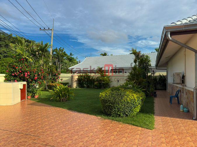 รูป พูลวิลล่า Impress House Pattaya บนที่ดิน 676 ตร.ม. พร้อมสระว่ายน้ำส่วนตัว ราคาเพียง 9.999 ล้านบาท - รูปที่ 4/28