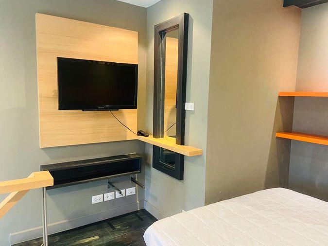 picture Pets Allowed  IDEO Morph 38   300m to BTS Thong Lo Free Shuttle Service - 6/15