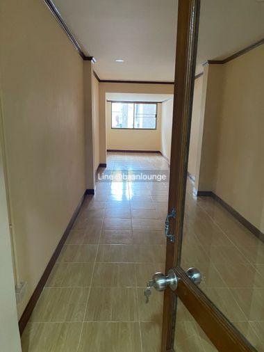 picture Shophouse for rent, Surawong, Silom - 10/19