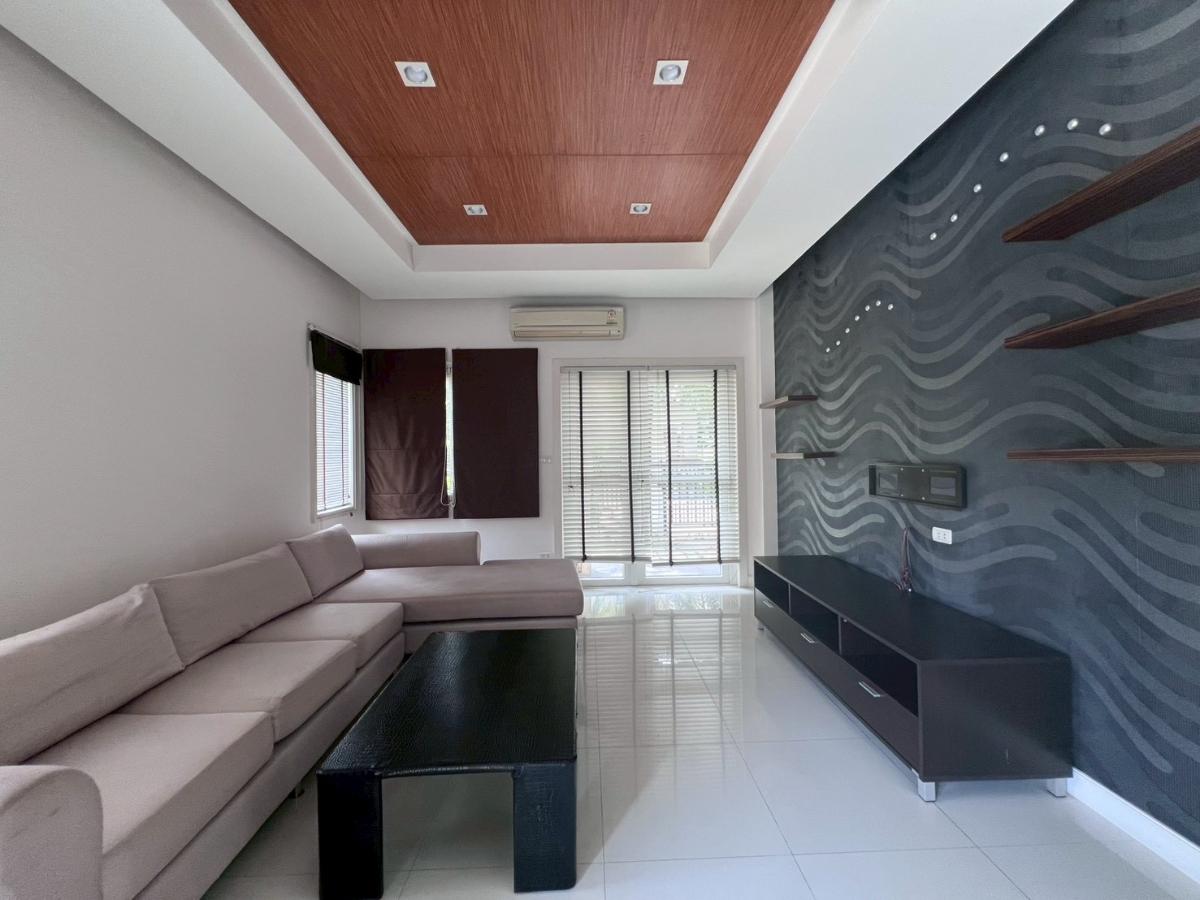 รูป บ้านให้เช่าใกล้ Mega Bangna พร้อมสระว่ายน้ำ - รูปที่ 8/11