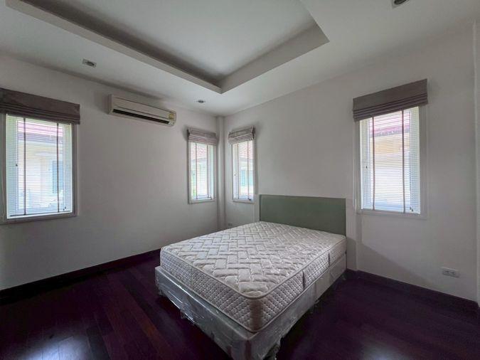 รูป บ้านให้เช่าใกล้ Mega Bangna พร้อมสระว่ายน้ำ - รูปที่ 9/11