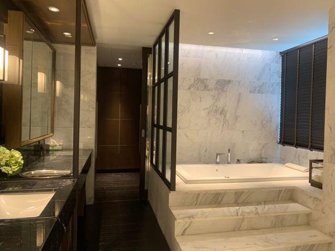 รูป The Crest Sukhumvit 24 (Duplex ห้องกว้าง มีห้องแม่บ้าน ใกล้ BTS พร้อมพงษ์) [CC-01] - รูปที่ 10/13