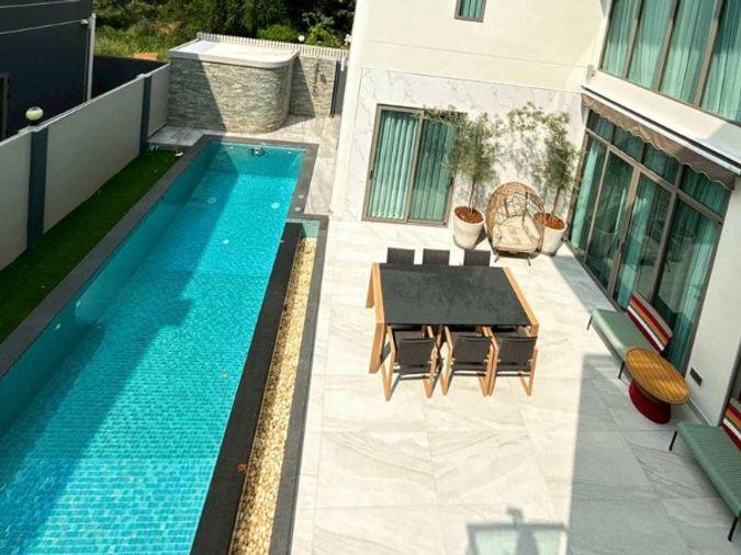 picture Luxury pool villa in a premium location near Map Prachan, Pattaya, offering a peaceful atmosphere. - 3/19