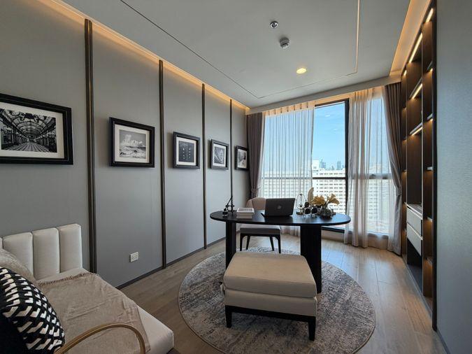 รูป The Crown Residences 2  ใกล้ One Bangkok วิวสวนลุม  - รูปที่ 10/11