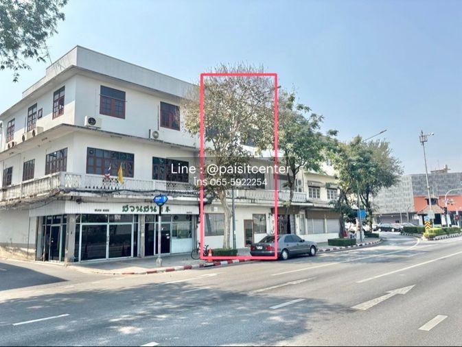 รูป ให้เช่าตึกตรงข้ามอุทยานเฉลิมพระเกียรติฯ ร.9 (สนามม้านางเลิ้งเดิม) - รูปที่ 1/2