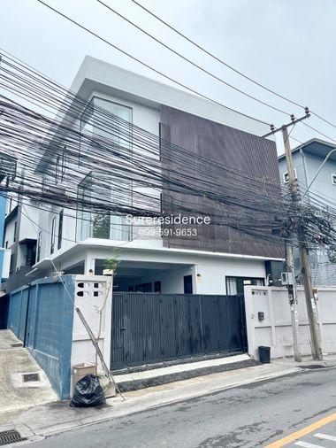 picture Hk0667, Home Office for rent 5 Br, Sutthisan. - 1/22