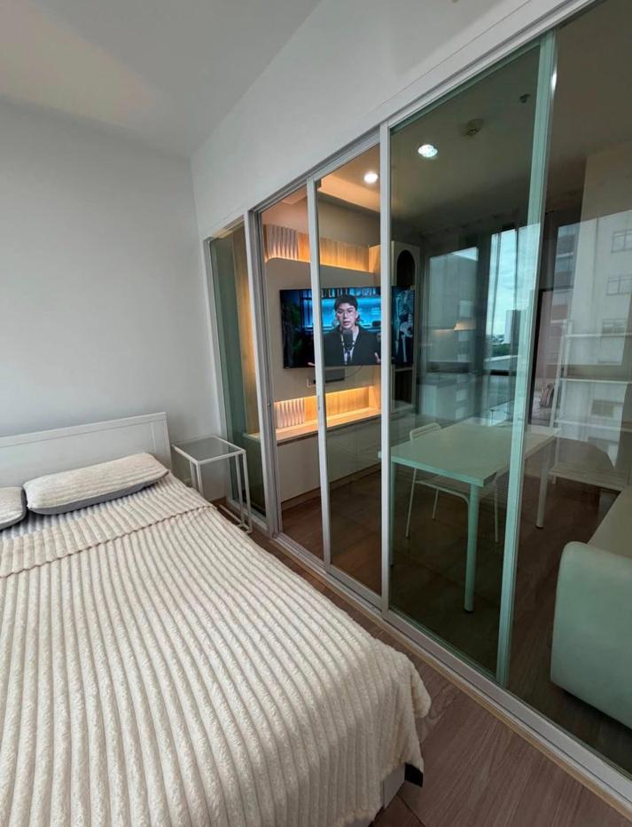 รูป 🔥ขายด่วน ขาดทุน 🔥   Astro Condominium แอสโทร คอนโดมิเนียม แจ้งวัฒนะ  รีโนเวทใหม่เรียบร้อย  เดินเพียง 1-2 นาทีถึงรถไฟฟ้าสายสีชมพู ✅  ฟรีค่าโอน - รูปที่ 2/8
