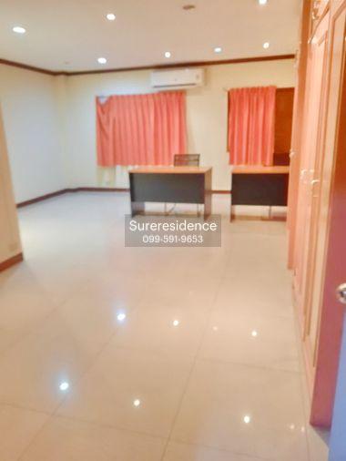 picture HK0657, Townhome for rent 6 Br, Huai Khwang. - 4/18