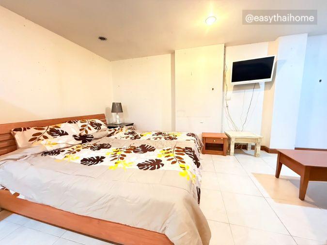 รูป P-52032 > คอนโดให้เช่า The Prime Suites 1 ห้องนอน ชั้น 3 วิวเมือง ห้องสวยเฟอร์ครบทำเลดีใกล้ BTS อโศก Line: @easythaihome 085-592-2897 - รูปที่ 1/7
