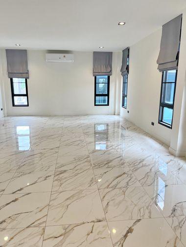 picture Hk0667, Home Office for rent 5 Br, Sutthisan. - 15/22