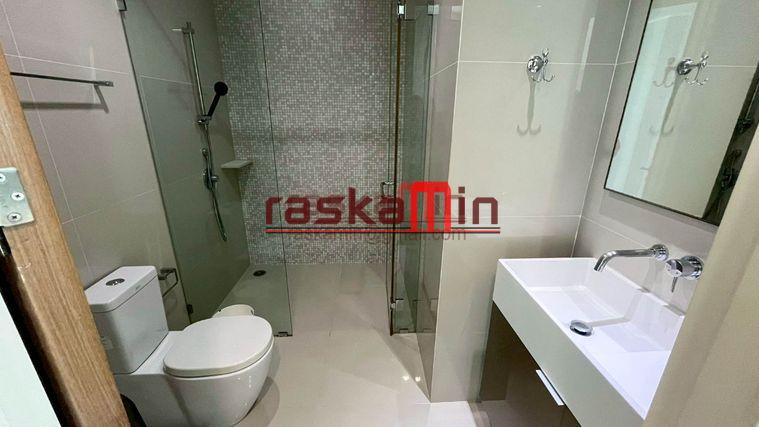 รูป รีเฟลคชั่น จอมเทียนบีช พัทยา | 3 ห้องนอน 4 ห้องน้ำ พร้อมลิฟต์ส่วนตัว วิวทะเลพาโนรามา - รูปที่ 29/32