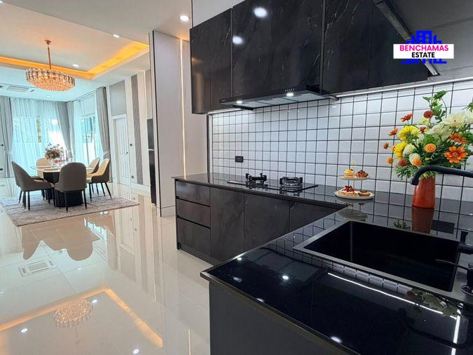 picture ✅ Single house for sale, large corner plot, built-in, complete furniture ✅ Garden View 2 - 3/22