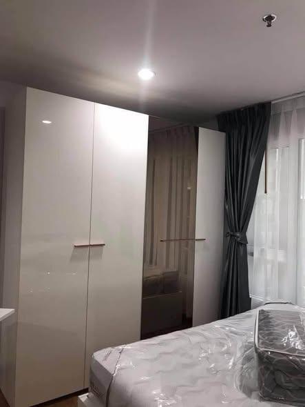 picture 🔥 FOR SALERegent Home Bangson Phase 27 – Spacious Wide-Layout Studio on 8th Floor (Building D), Refreshing Pool View, Smart Glass Partitions - 3/5